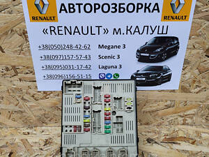 Блок запобіжників Renault Laguna 3 2007-15р. (рено лагуна ІІІ) 284B68606R