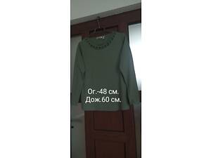 Блуза жіноча кольору хакі