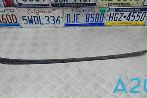 BM5Z5803178A - Б/В Кронштейн молдингу лобового скла на FORD FOCUS 2.0 (сломаны крепления)