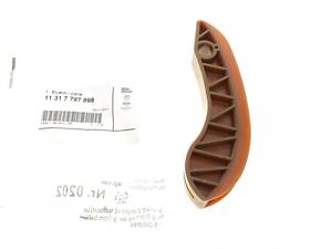 BMW 11317797898 Планка успокоителя цепи ГРМ BMW 3 (F30/F80)/5 (F10) 08- N37/N47/N57