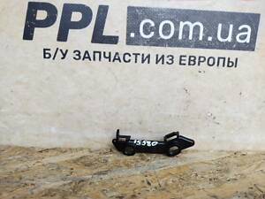 BMW 2 F22 F23 14-21 F20 F21 кронштейн крепление направляющая переднего бампера правая 51117272556