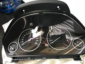 Щиток приборів оригінал 9232895 для бензинових BMW 3,4 2012>