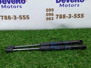 BMW 535I F10 Амортизатор капоту