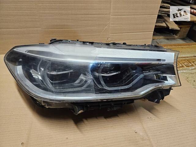 BMW G30 G31 FULL LED фара передня права