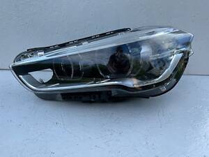 BMW X1 F48 форма передня ліва FULL LED 7495003-03