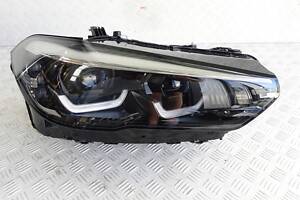 Bmw x5 g05 led права перед фарой