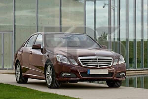 Боковое стекло задней двери Mercedes E-class (W212) '09-16 правое (SEKURIT)