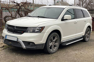 Боковые пороги Maya V1 (2 шт., алюминий) для Dodge Journey 2008-2024 гг.