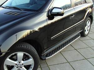 Боковые пороги Mercedes ML W164 BlackLine (2 шт., алюминий) Erkul