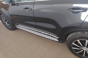 Боковые пороги OEM V2 для Kia Sportage 2015-2021 гг