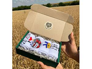 Бокс патріотичних жіночих шкарпеток 4 пари 36-41р у зеленій коробці