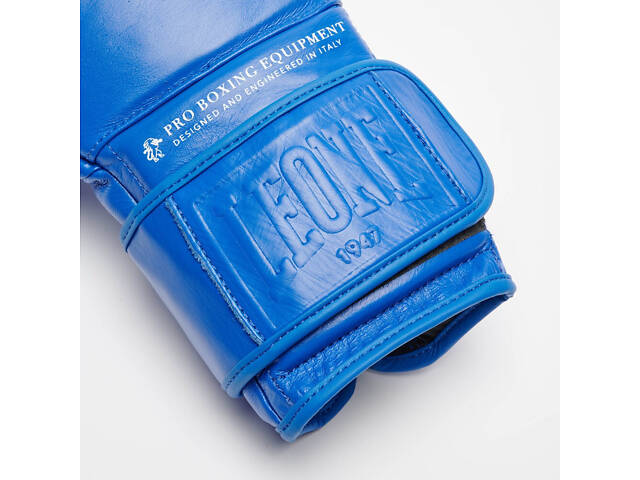 Боксерські рукавиці Leone GN111 THE GREATEST Blue 10 унцій (бинти 4 м. в комплекті) - Фото 9