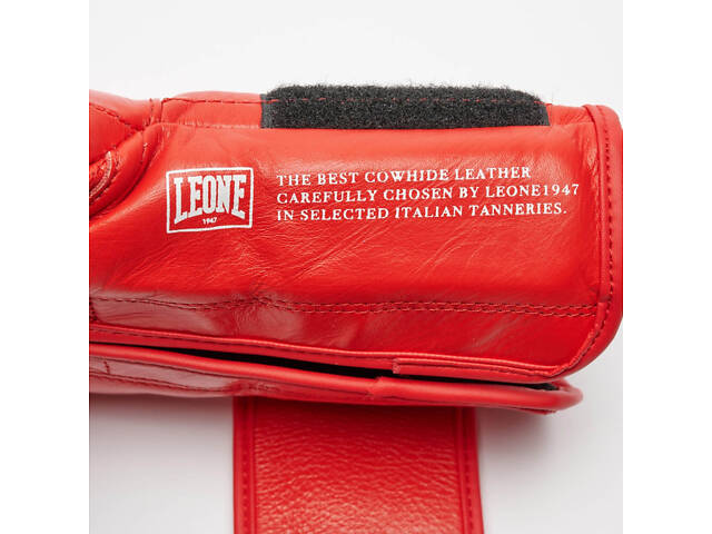 Боксерські рукавиці Leone GN111 THE GREATEST Red 14 унцій (бинти 4 м. в комплекті) - Фото 7