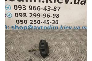 Болт кріплення запаски 97052FE000 Subaru Forester 2003-2008