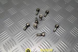 Болт маховика 8x1.25 55221004 на 1.3 Mjtd Fiat Qubo, Fiorino, Doblo I, II, Nemo, Bipper 2000-2024 год