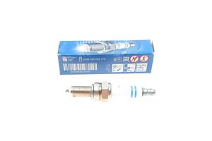 BOSCH 0 242 040 502 Свеча зажигания Alfa Romeo 146/147/156/166 1.6-2.0 97-06