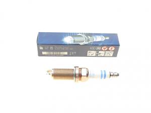 BOSCH 0 242 236 593 Свеча зажигания Toyota Sequoia/Land Cruiser/Lexus GS/GX/LS/LX 2.7-5.7 07-