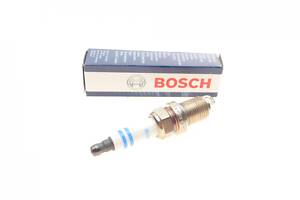 BOSCH 0 242 240 653 Свічка запалювання Mitsubishi L200/L300/L400/Pajero 94-