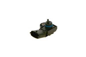 BOSCH 0 261 230 236 Датчик тиску подачі палива Volvo C30/C70/S40/V50 2.4i 04-12