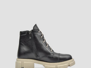 Ботинки женские черные белая светлая подошва демисезон кожа натуральная