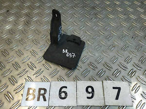 BR0697 6563178010 Бризговик зад R Toyota Lexus NX14-