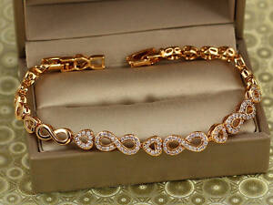 Браслет Xuping Jewelry вісімки із сердечками 19 см золотистий love-shopping