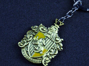 Брелок Гаррі Поттер Факультет Пуффендуй золотистий 6035 5 см