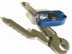 Брелок SWISS+TECH Micro-Pro XL900 9 в 1 (ST60508ES)