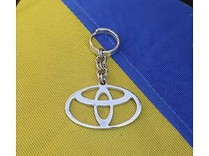Брелок Toyota Maxi Silver 2360