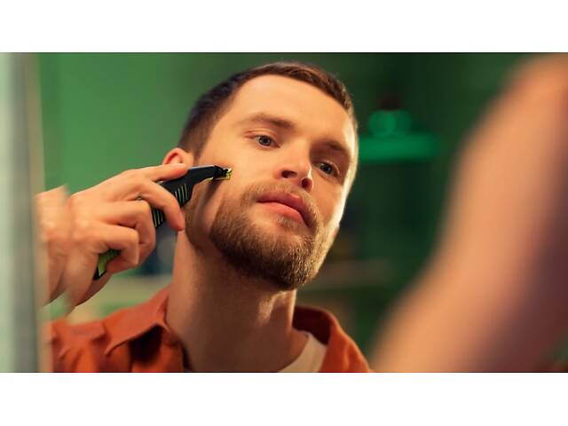 Бритва электрическая Philips OneBlade Pro, Li-Ion, сух.+волог., индикатор заряда, черный (QP6506/15) - Фото 9