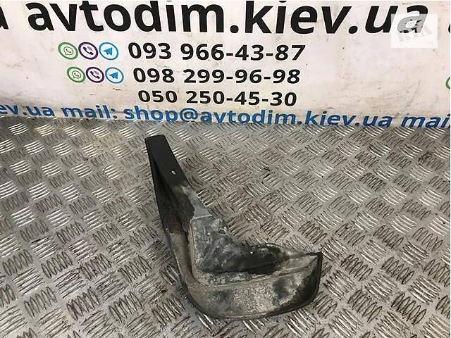 Брызговик передний правый 08P08S1A60001 Honda Accord 6 1998–2002