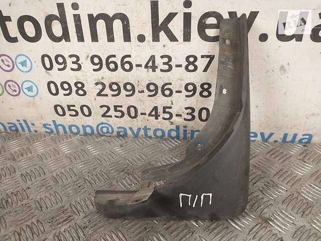 Брызговик передний правый 638548H325 Nissan X-Trail T30 2001-2007