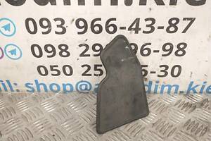 Брызговик задний правый 6563105020 Toyota Avensis T25 03-09