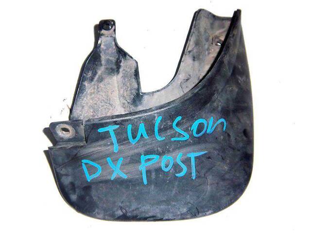 Брызговик задний правый под накладку 868422E010 HYUNDAI Tucson JM 04-09 - Фото 1