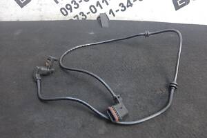 БУ Датчик износа тормозных колодок Mercedes W221 2005-2009-2013 A2215409810 Mercedes-Benz