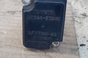 БУ Датчик массового расхода воздуха Toyota RAV4 (2000-2005) 2220427010 Toyota