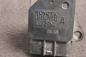 БУ Датчик Toyota RAV4 (2000-2005) 2220430010 Toyota