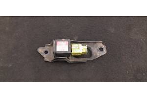 БУ Датчик удара Toyota RAV4 (2000-2005) 8917442030 Toyota