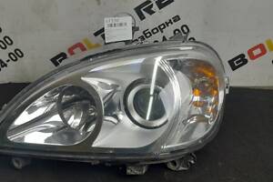 БУ Фара левая Mercedes W163 ML (1997-2001-2005) A1638204561 Mercedes-Benz