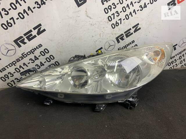 БУ Фара левая Peugeot 207 06-09-11 550-1141L-LD-EM Peugeot / Citroen