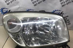 БУ Фара правая Toyota RAV4 (2000-2005) 81105-42250 Toyota