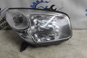 БУ Фара правая Toyota RAV4 (2000-2005) 8111042150 Toyota