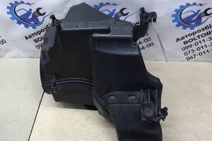 БУ Корпус воздушного фильтра Ford Kuga (2008-2012) 1915027 Ford