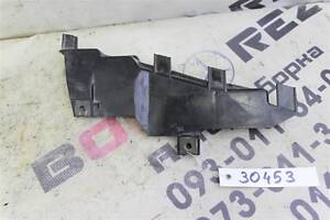 БУ Кронштейн BMW E39 95-00-03 145532 BMW