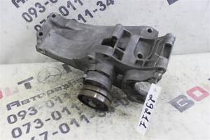 БУ Кронштейн двигателя Volkswagen 032145169M Volkswagen