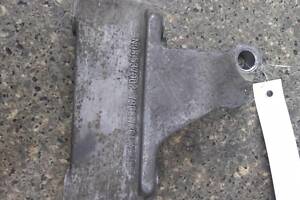 БУ Кронштейн Subaru Forester SG 02-05-08 73611ac110 Subaru