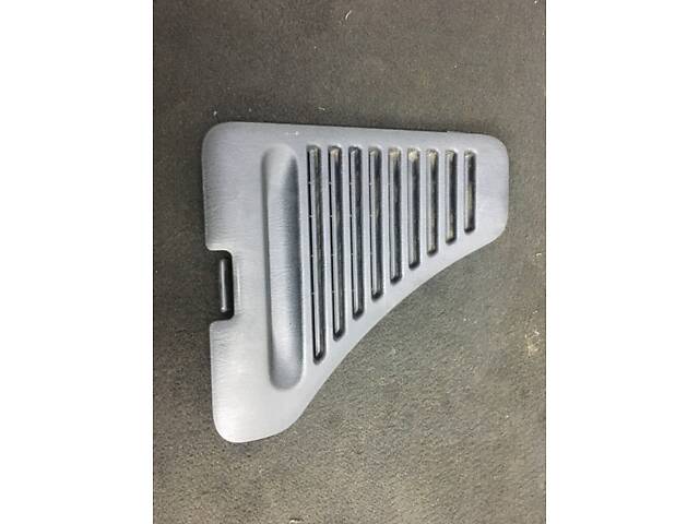 БУ Крышка багажника Toyota RAV4 (2000-2005) 6471442010 Toyota