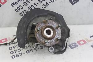 БУ Кулак поворотный передний левый Mazda Mazda 3 BK 03-06-09 Mazda