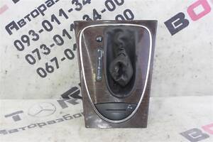 БУ Накладка (кузов внутри) Mercedes W221 2005-2009-2013 A2115420426 Mercedes