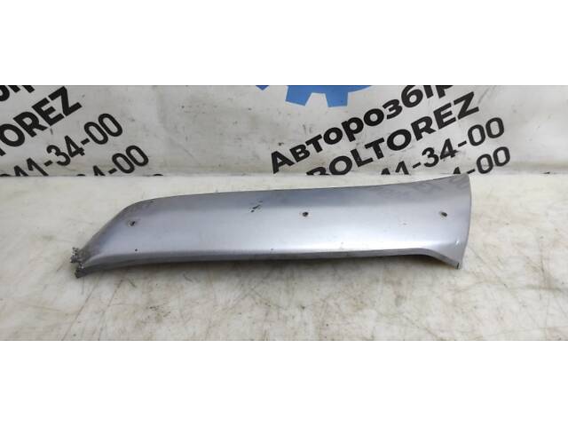 БУ Накладка переднего бампера Toyota RAV4 (2000-2005) 5210242050 Toyota